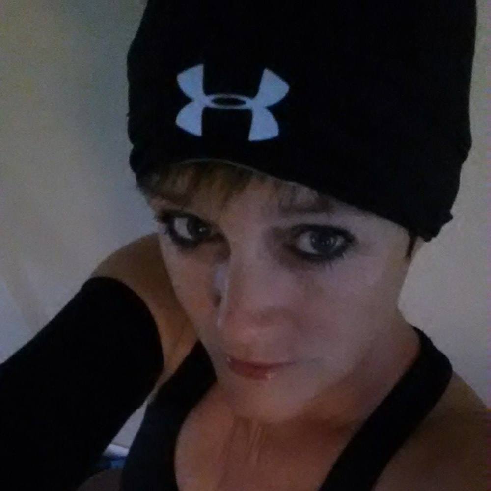 Meet your Posher, Annette
